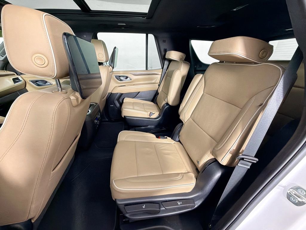 Used 2023 Chevrolet Tahoe Premier w/ Premium Package image 26