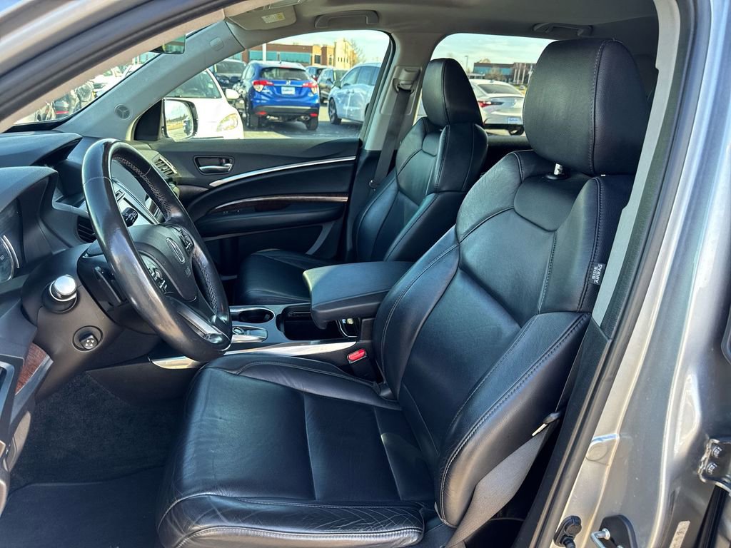 Used 2018 Acura MDX FWD image 11
