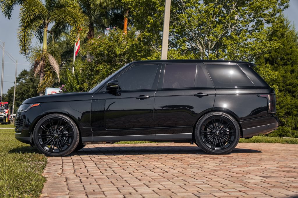 Used 2022 Land Rover Range Rover Westminster Edition AWD/4WD image 2