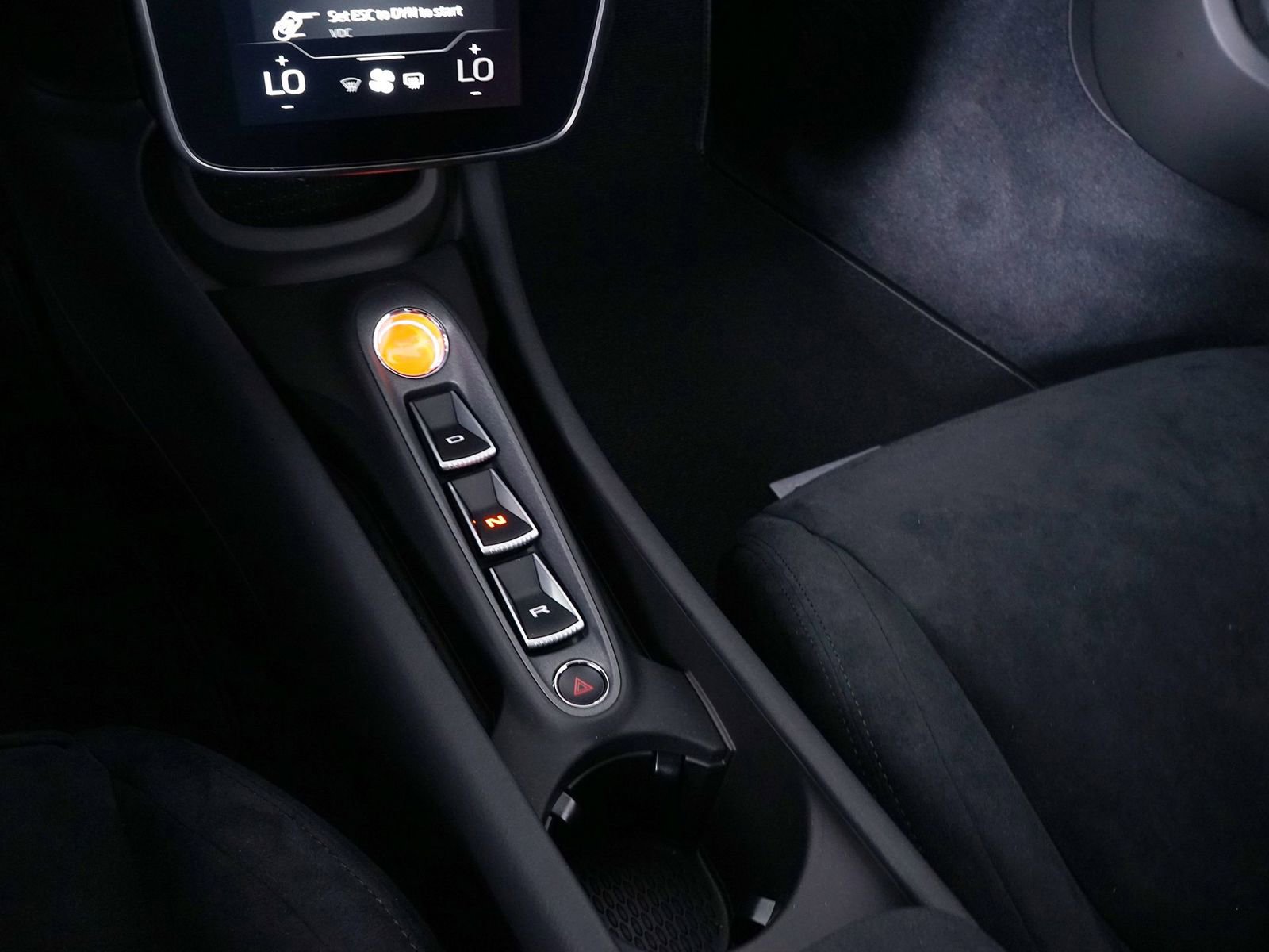 New 2026 McLaren Artura image 27