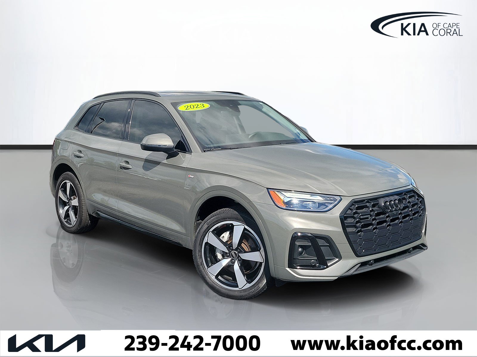 Used 2023 Audi Q5 2.0T Premium Plus w/ Premium Plus Package AWD/4WD image 1