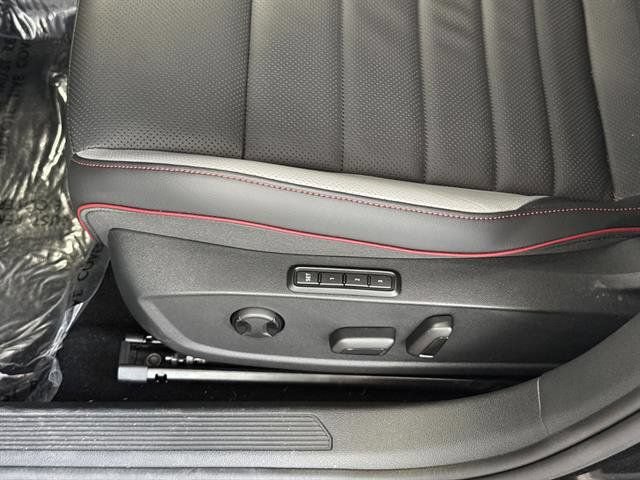 New 2025 Volkswagen GTI SE FWD image 25