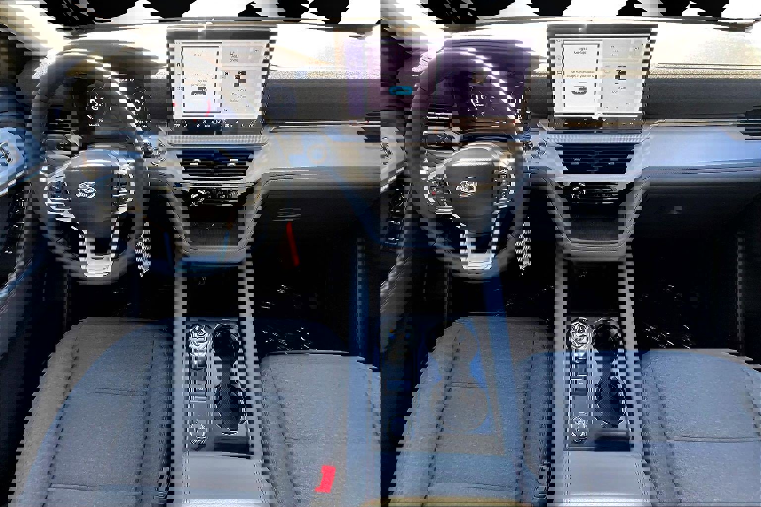 New 2026 Ford Explorer Active image 5