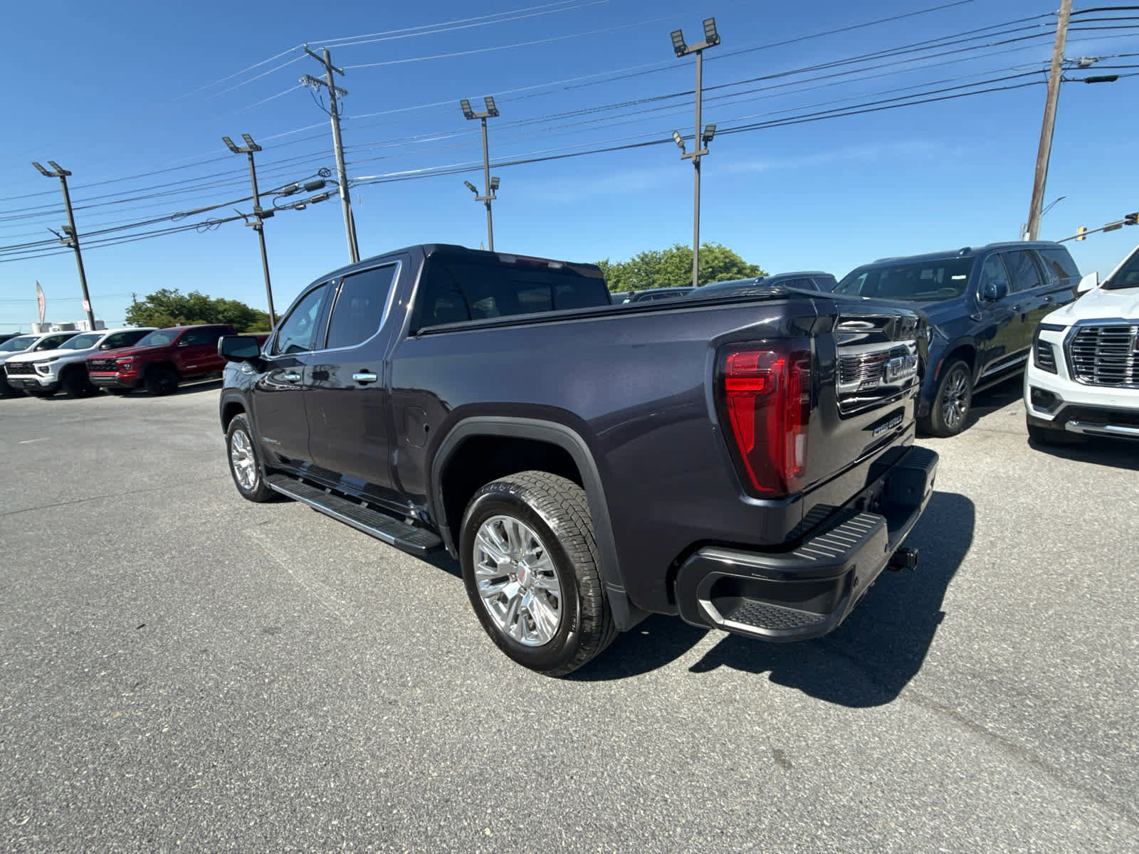 Used 2022 GMC Sierra 1500 Denali AWD/4WD image 6