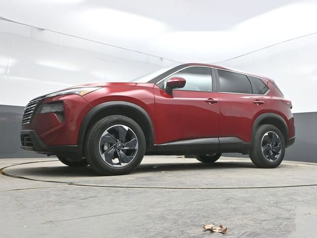 Used 2025 Nissan Rogue SV AWD/4WD image 31
