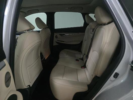 Used 2019 INFINITI QX50 Essential w/ Premium Heat Package FWD image 9