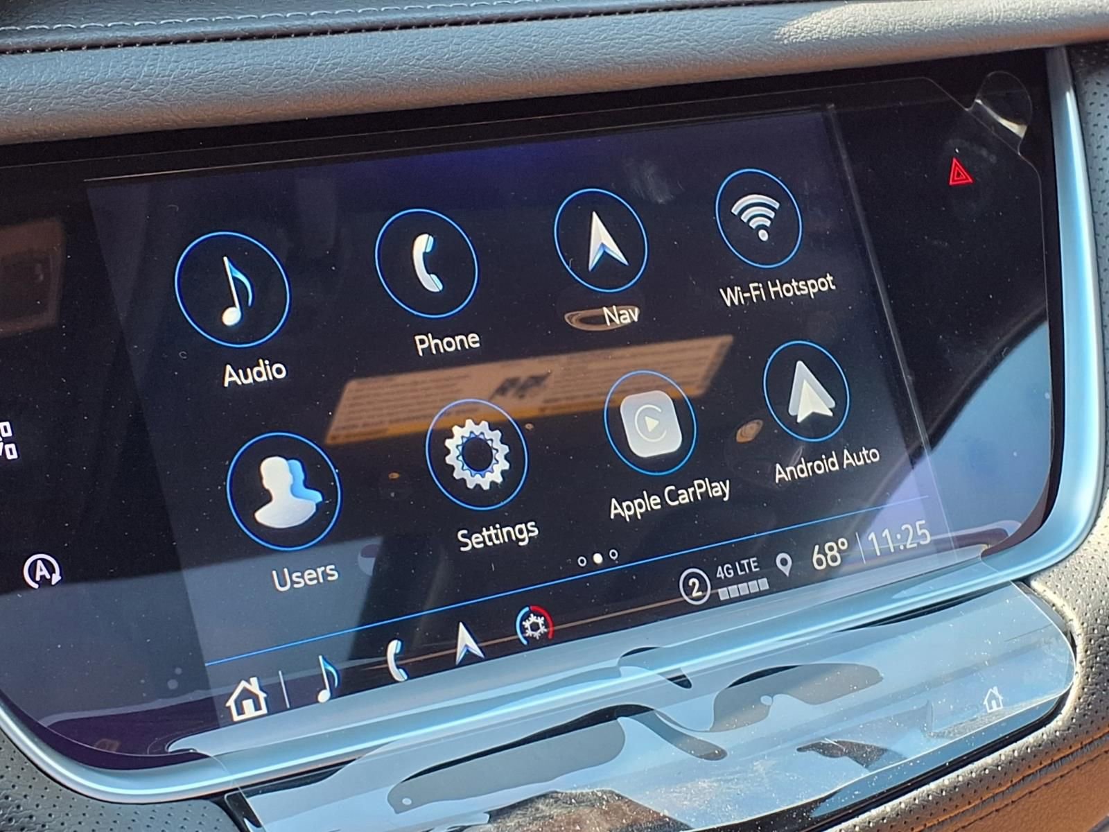 New 2026 Cadillac XT5 Premium Luxury w/ LPO, Floor Liner Package AWD/4WD image 19