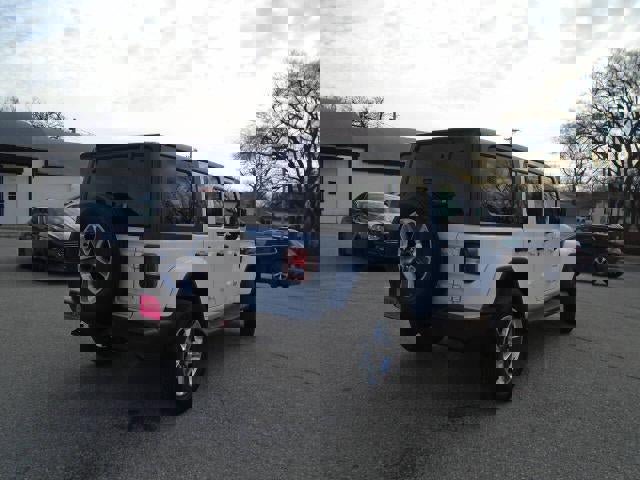 Used 2021 Jeep Wrangler Unlimited Sahara image 24