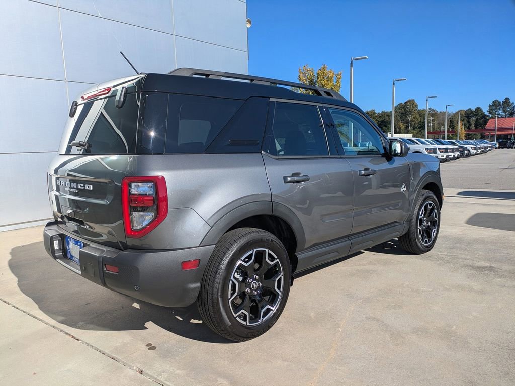 New 2025 Ford Bronco Sport Outer Banks image 4