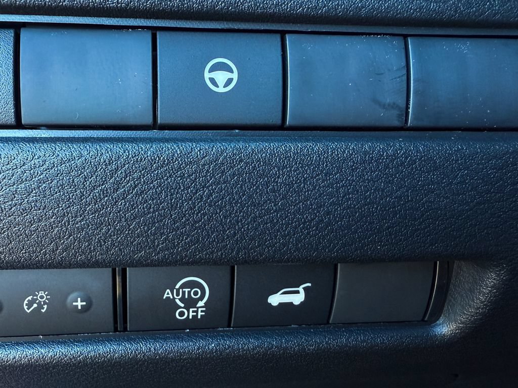 Certified 2026 Nissan Rogue SV w/ Cold Weather Package FWD image 28