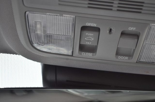 Used 2019 Honda Accord EX-L image 35
