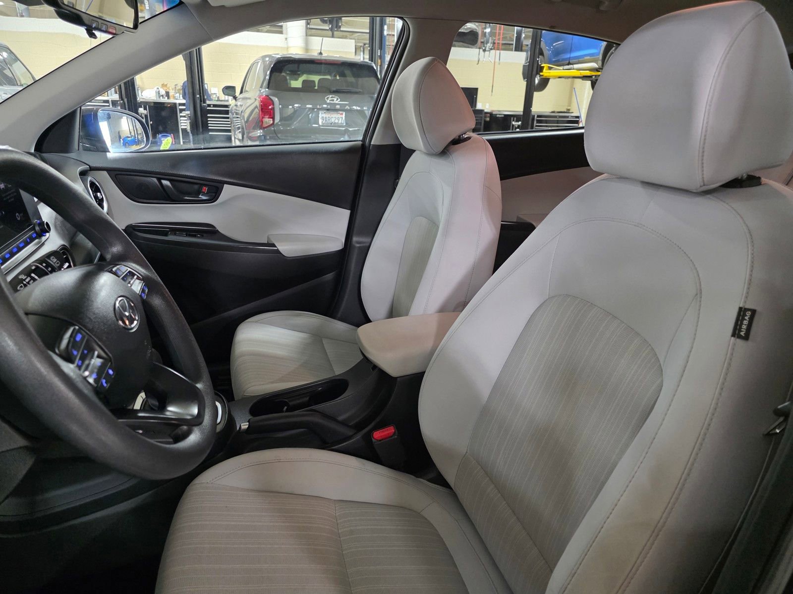 Certified 2023 Hyundai Kona SEL image 22