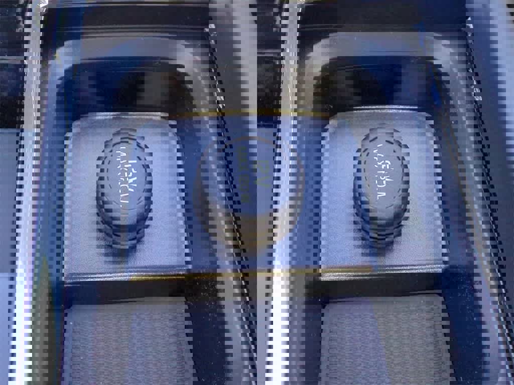 New 2026 Volvo XC60 B5 Plus w/ Protection Package Premier image 30