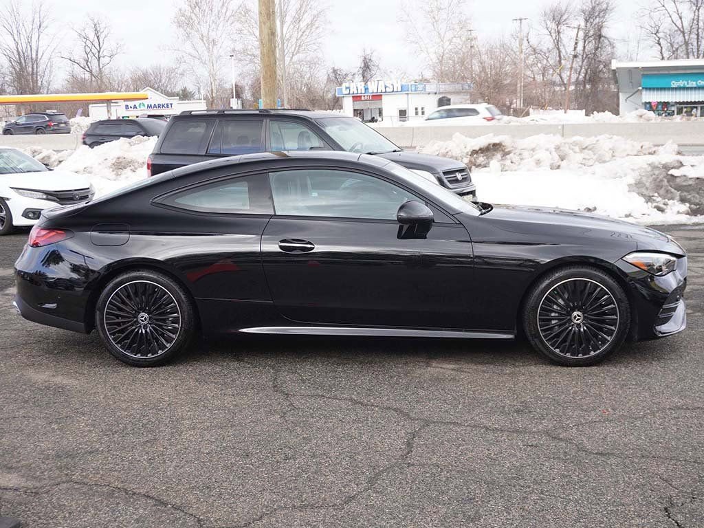 Used 2024 Mercedes-Benz CLE 300 4MATIC Coupe image 19