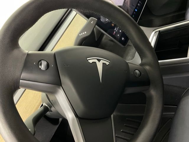 Used 2021 Tesla Model Y Long Range AWD/4WD image 14