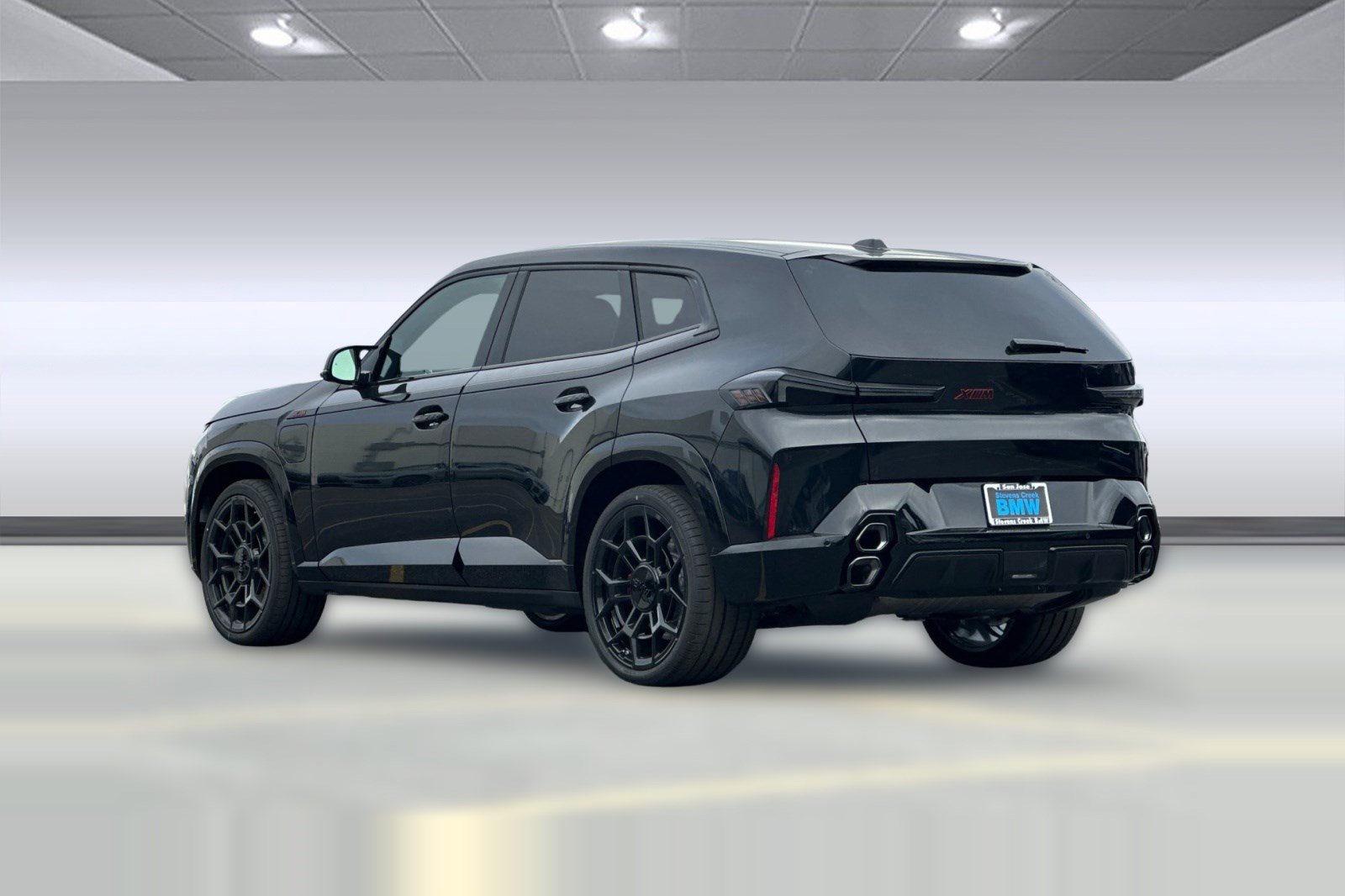 New 2026 BMW XM Label Red image 3