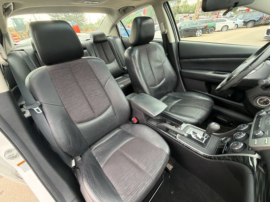 Used 2009 MAZDA MAZDA6 i Touring w/ Moonroof & Bose Pkg FWD image 9