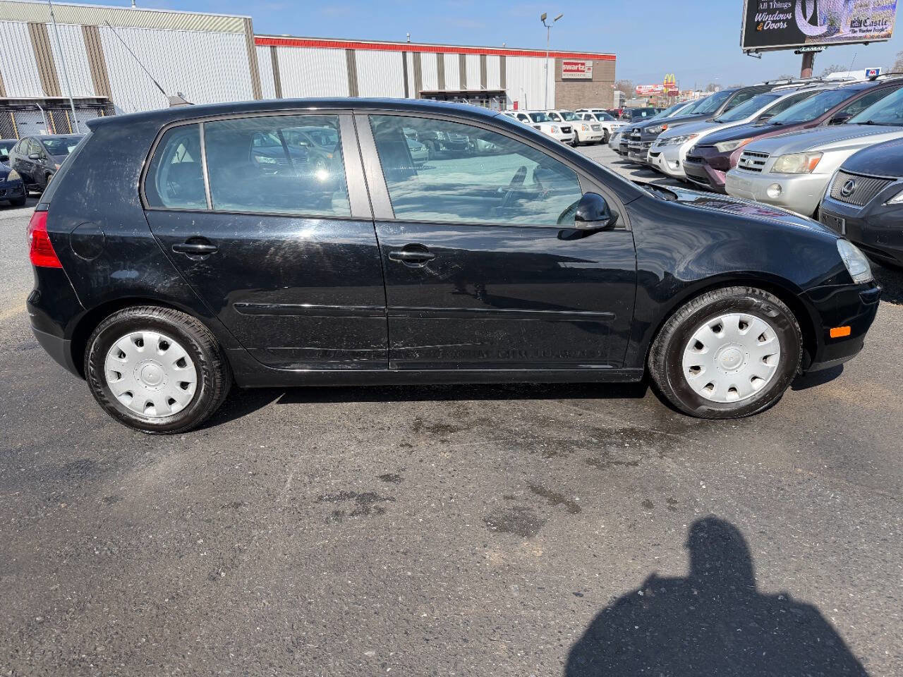 Used 2009 Volkswagen Rabbit S image 7