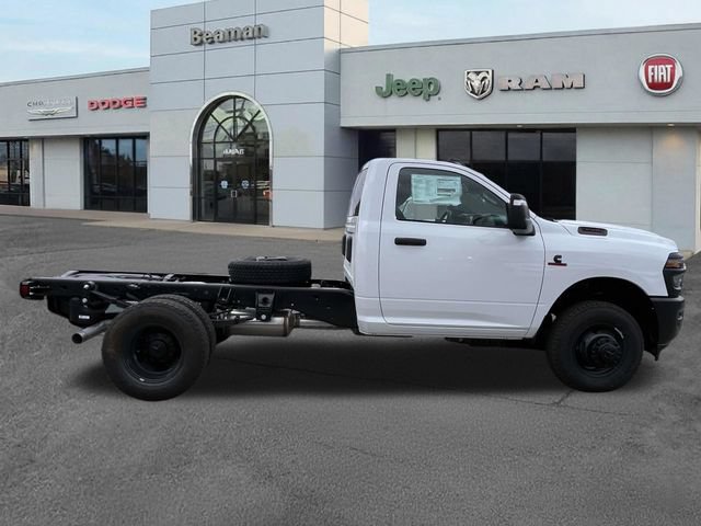 New 2026 RAM 3500 Tradesman AWD/4WD image 8