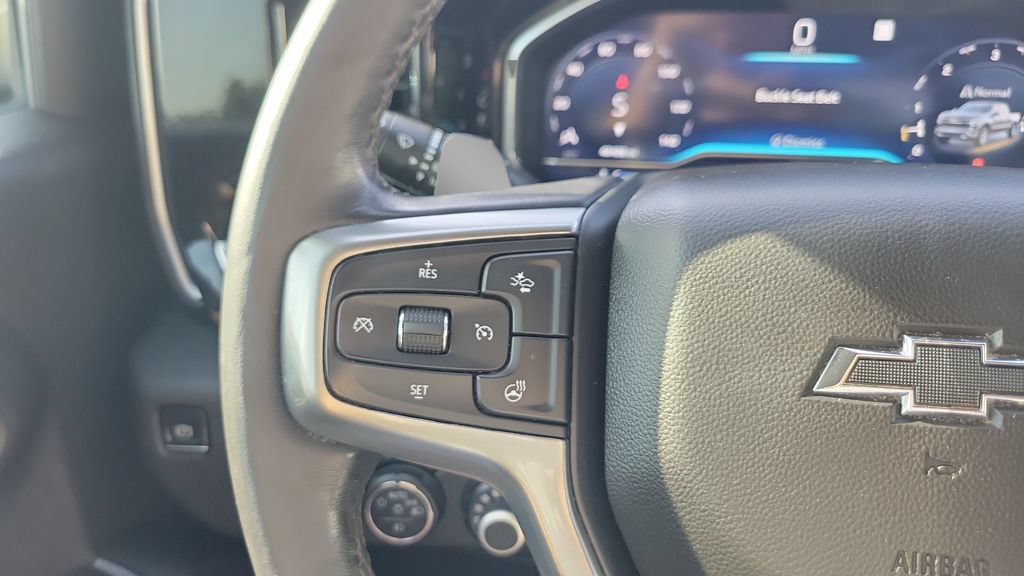 Used 2022 Chevrolet Silverado 1500 RST AWD/4WD image 21