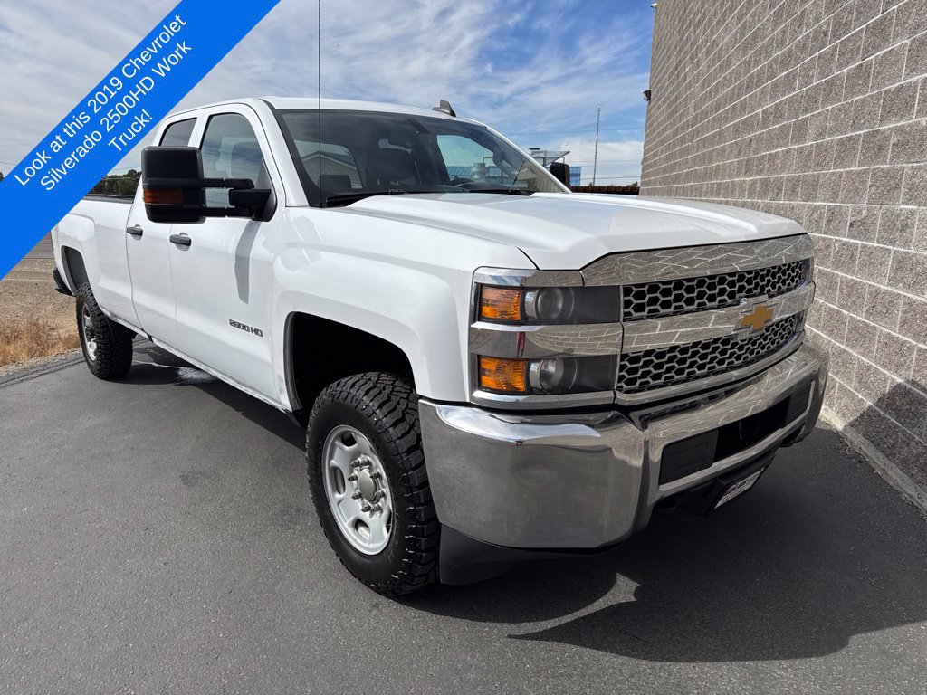 Used 2019 Chevrolet Silverado 2500 W/T w/ WT Convenience Package AWD/4WD image 3