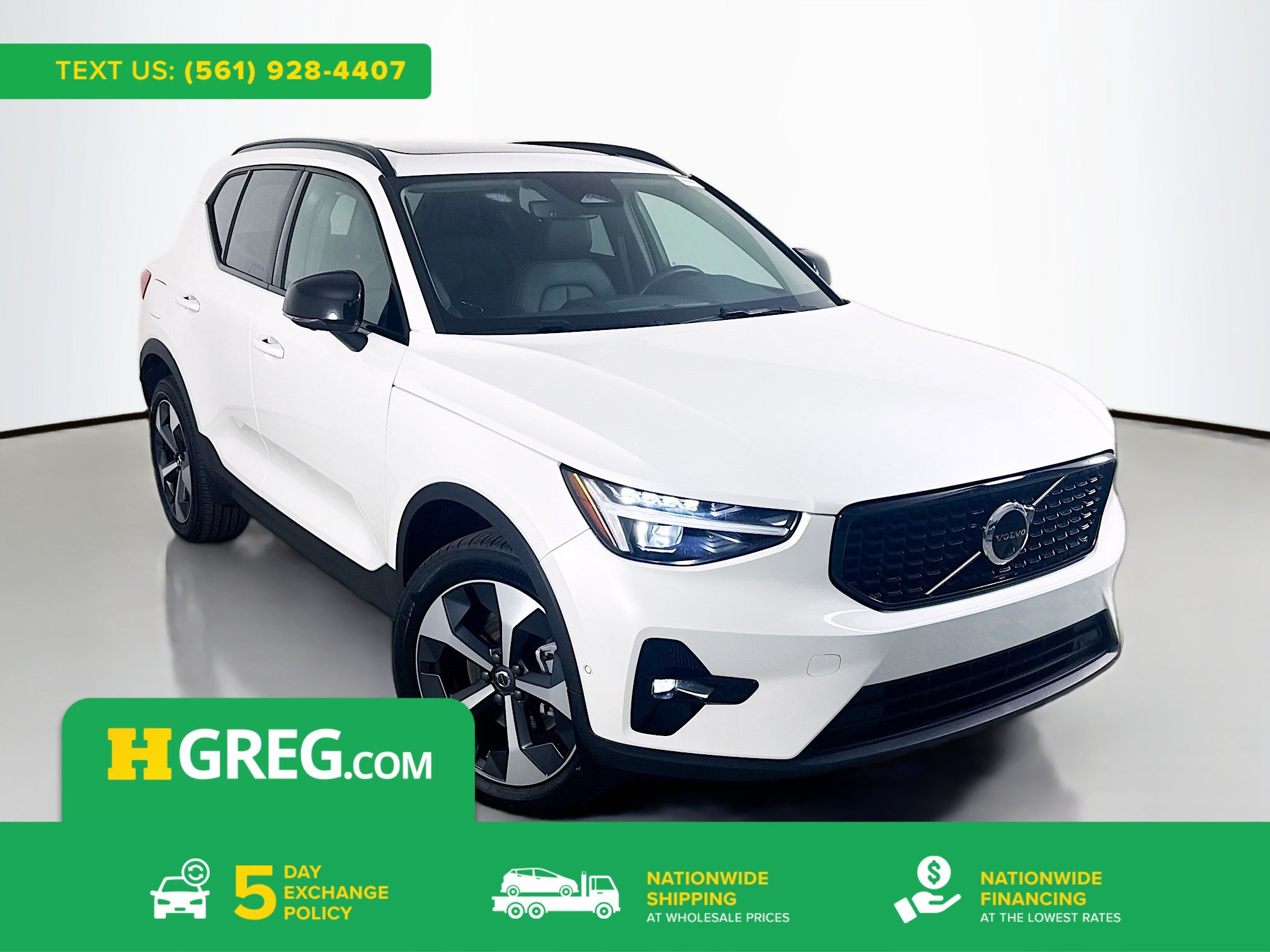Used 2026 Volvo XC40 B5 Plus AWD/4WD video 1