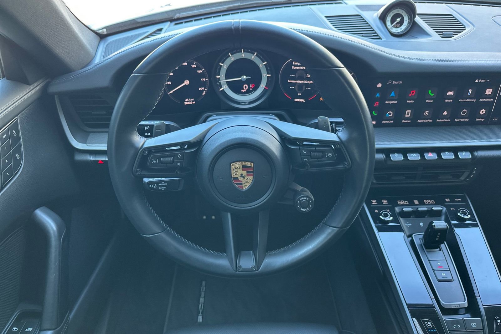 Certified 2022 Porsche 911 Carrera image 16