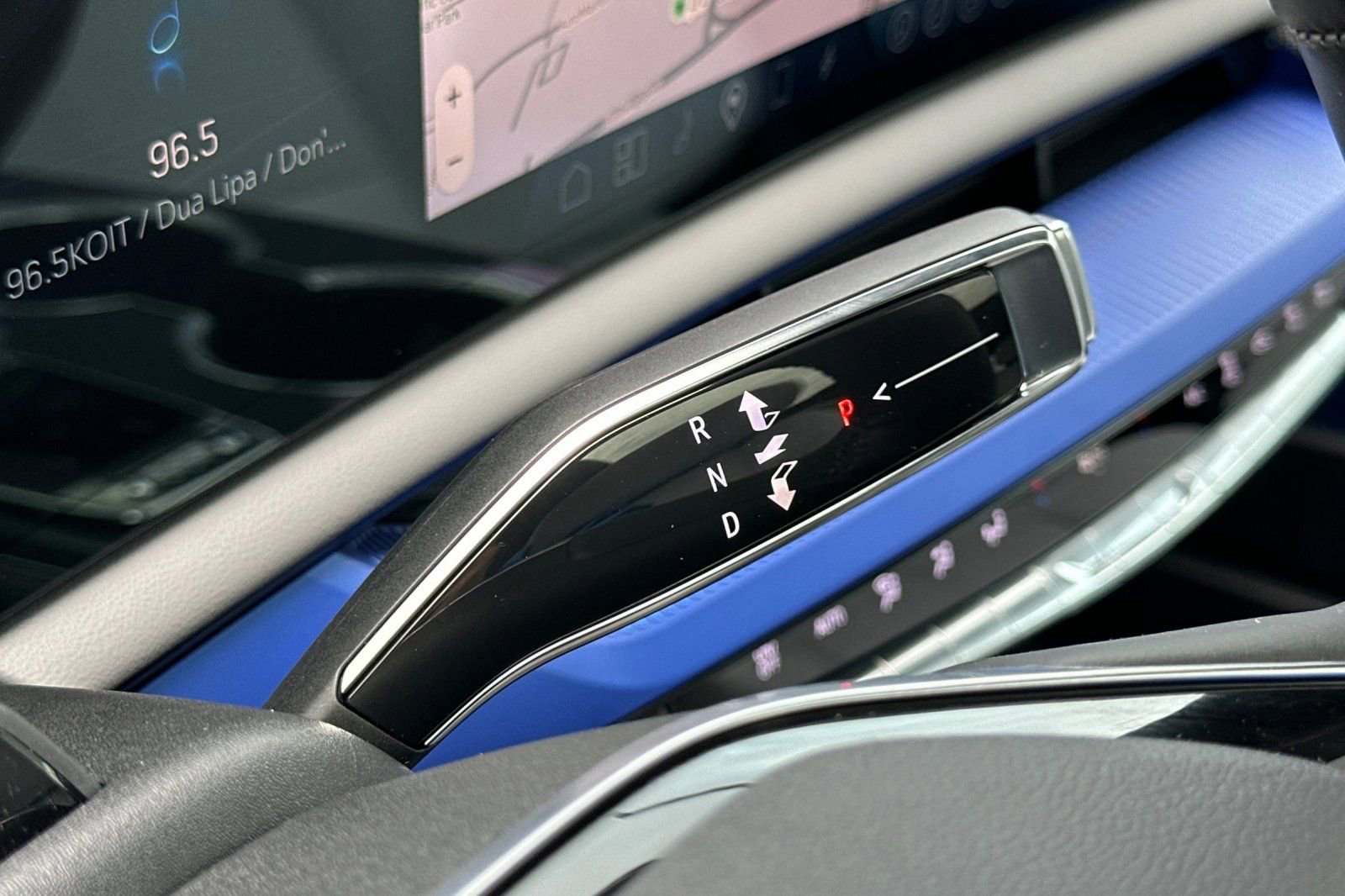 Certified 2025 Cadillac Optiq Luxury 1 image 33