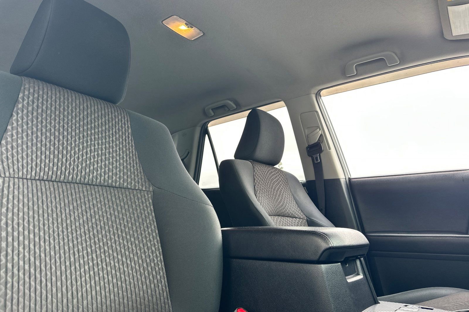 Certified 2018 Toyota 4Runner TRD Off-Road image 17