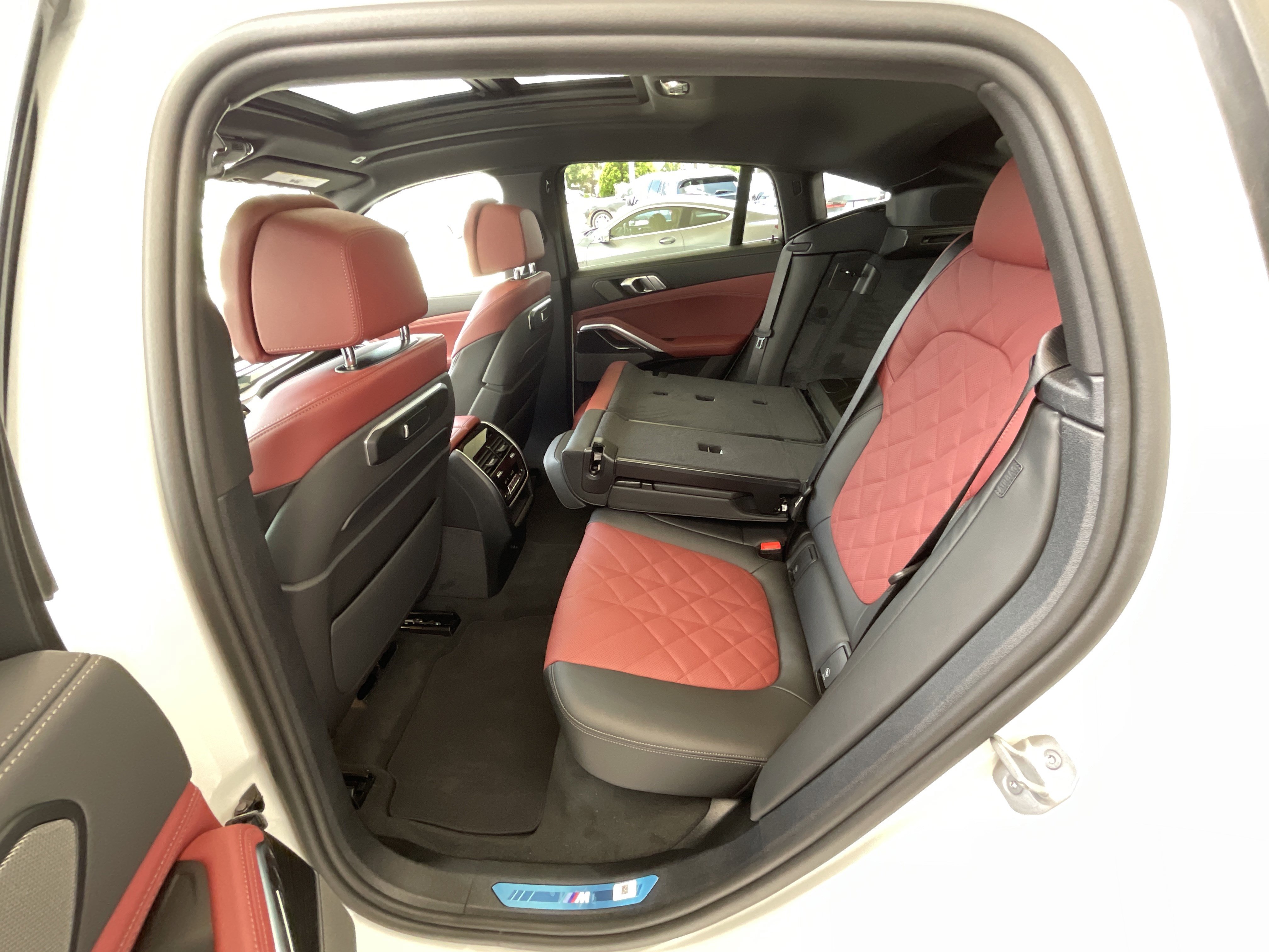 New 2027 BMW X6 xDrive40i AWD/4WD image 29