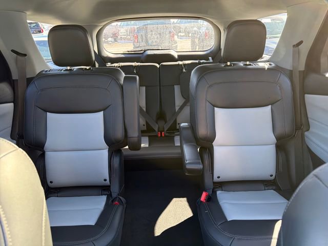 Certified 2023 Ford Explorer XLT w/ Equipment Group 202A image 19
