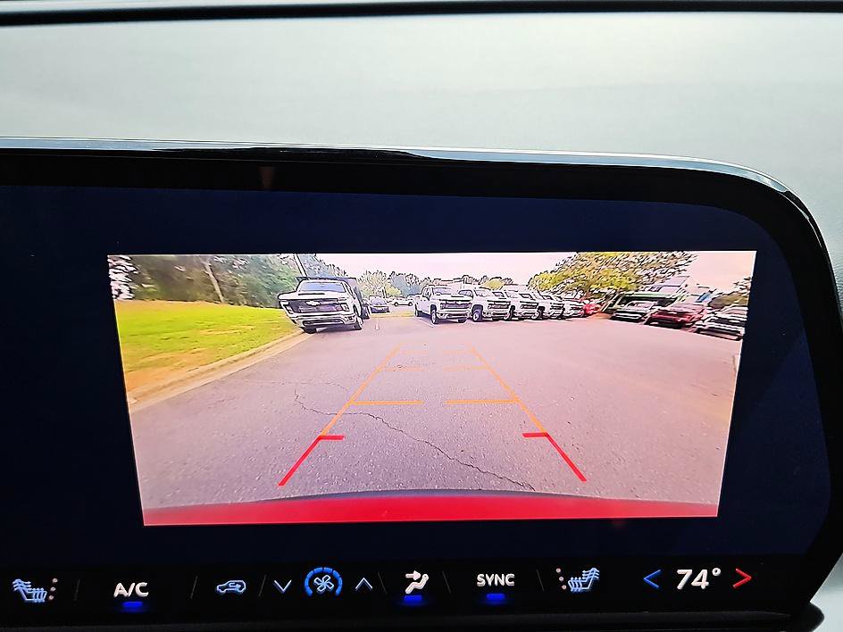New 2026 Chevrolet Traverse LT FWD image 19