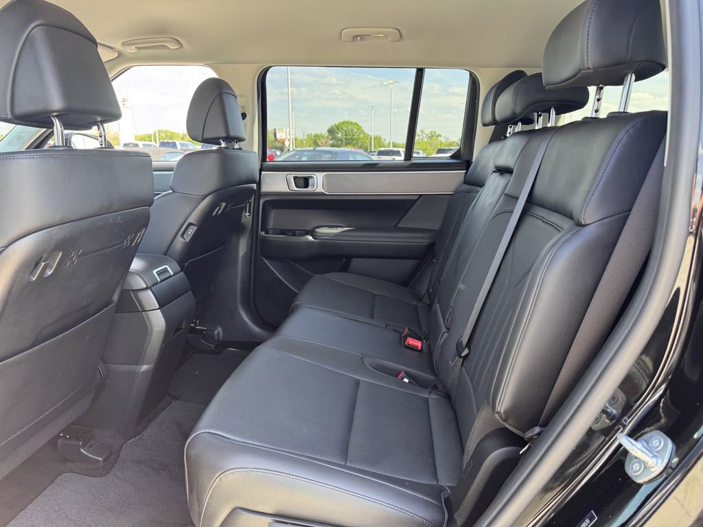 Used 2025 Hyundai Santa Fe SEL image 21