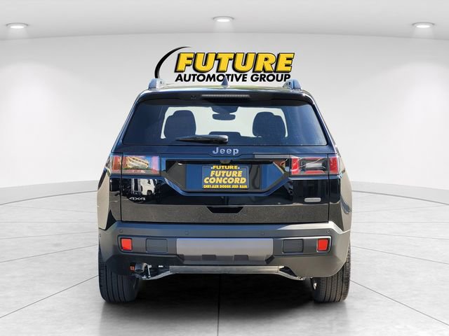 New 2026 Jeep Cherokee Overland image 4