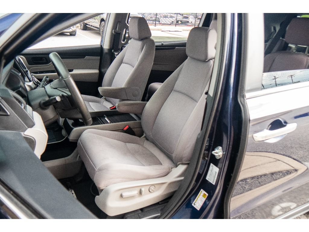 Used 2021 Honda Odyssey EX image 11