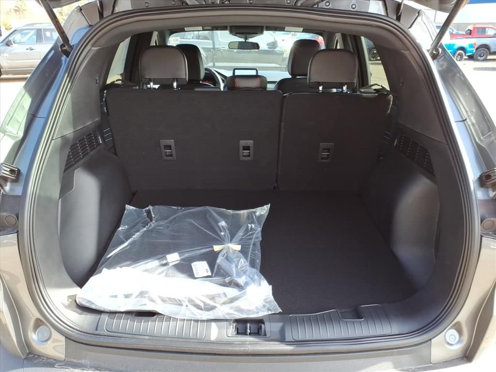 New 2026 Ford Escape ST-Line w/ Cold Weather Package AWD/4WD image 10
