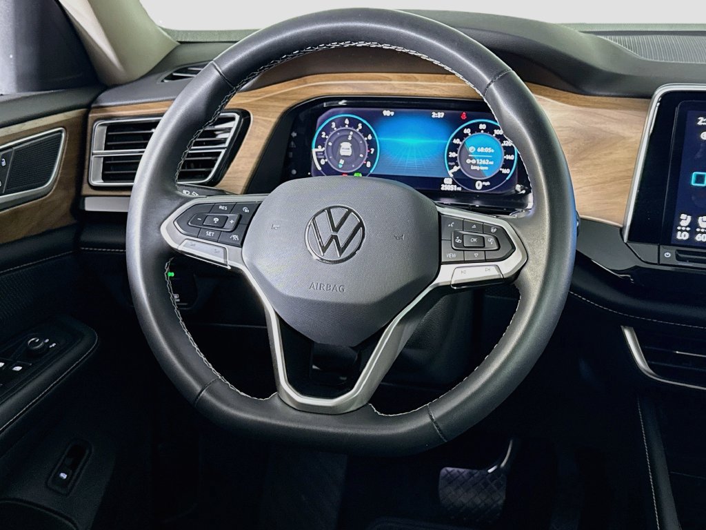 Used 2024 Volkswagen Atlas SE FWD image 10