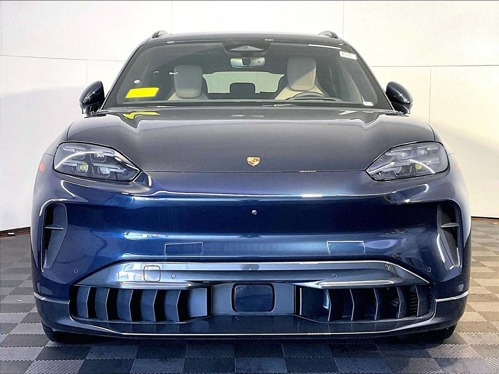 New 2026 Porsche Cayenne Electric AWD/4WD image 10
