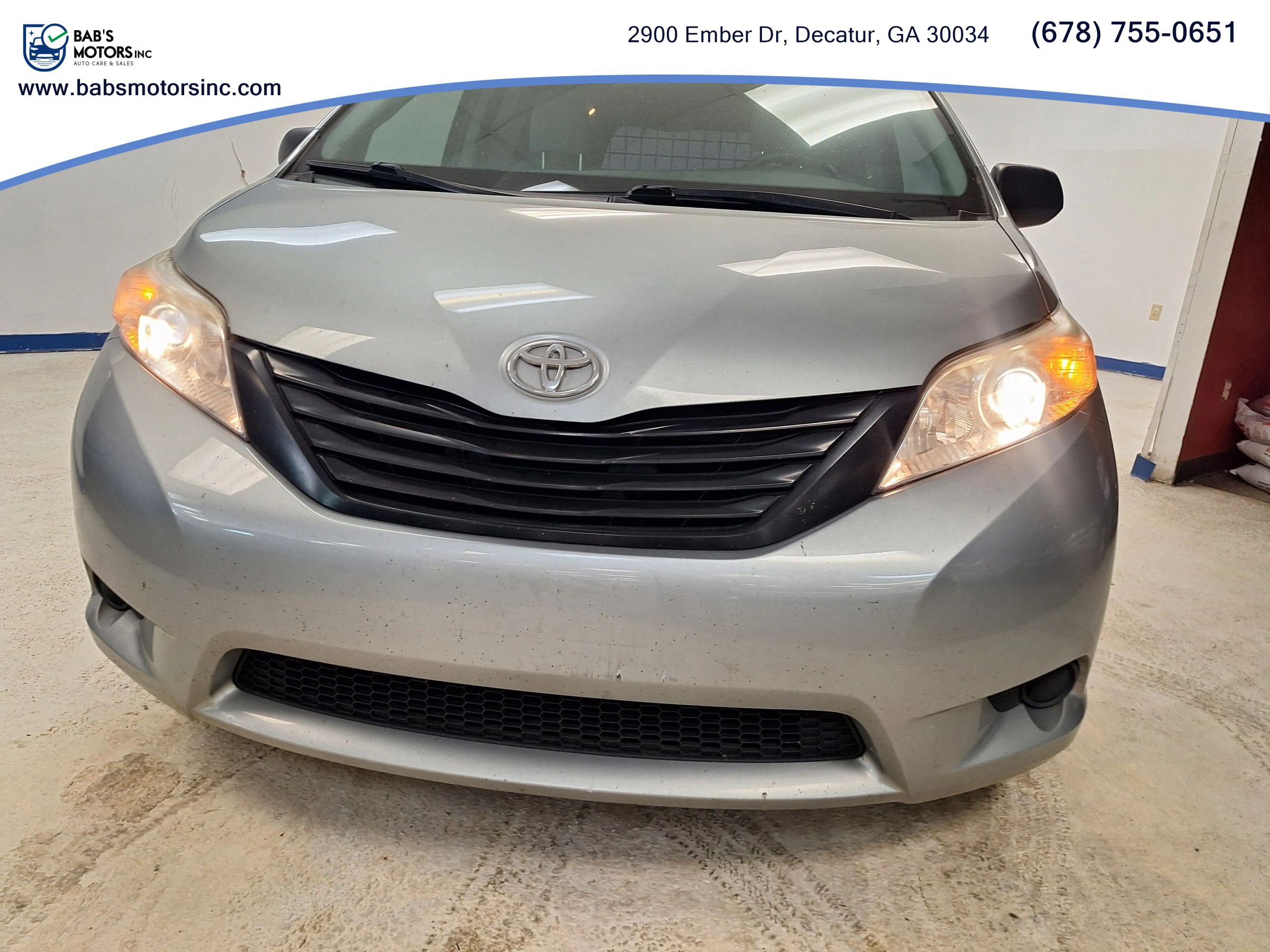 Used 2015 Toyota Sienna L FWD image 10