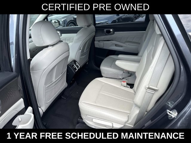 Certified 2022 Kia Sorento SX AWD/4WD image 17