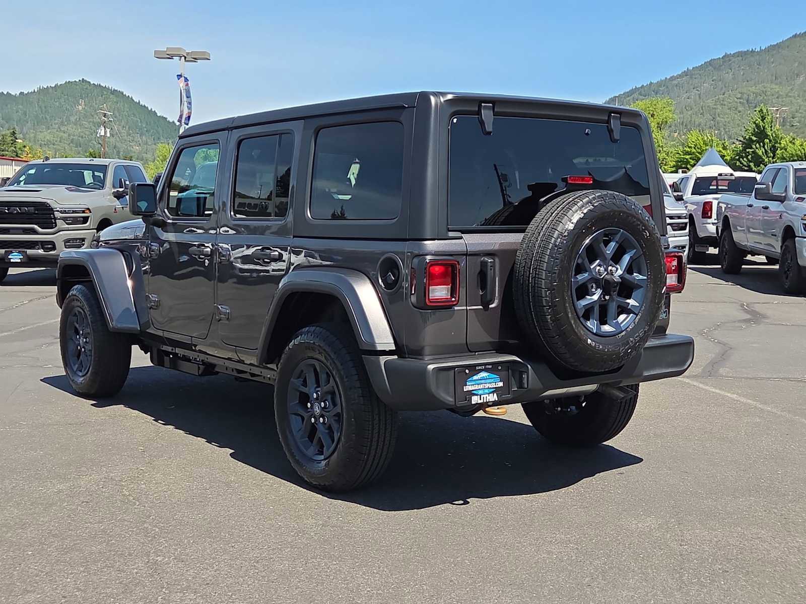 New 2026 Jeep Wrangler Unlimited Sport AWD/4WD image 12