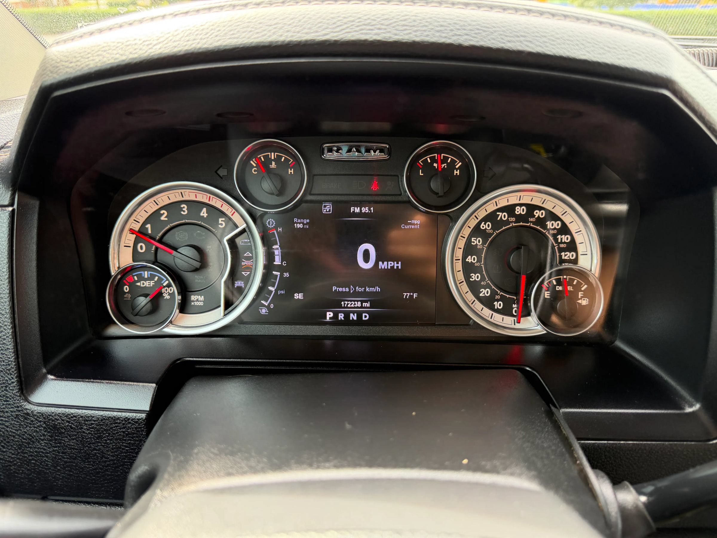 Used 2015 RAM 3500 Laramie AWD/4WD image 23