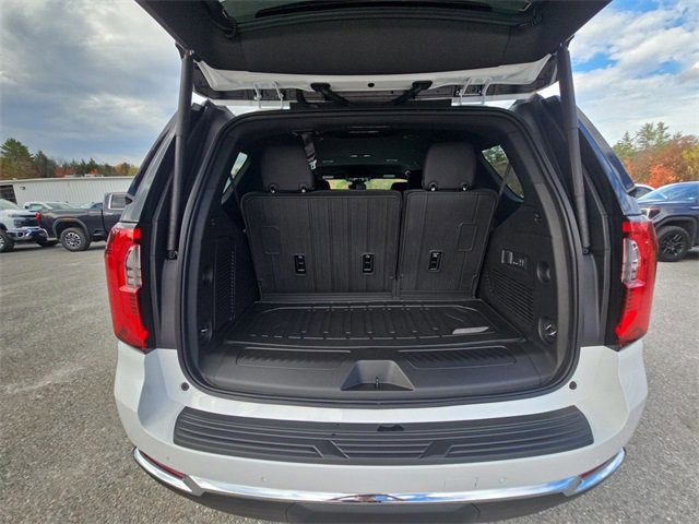 New 2026 GMC Yukon Elevation image 27