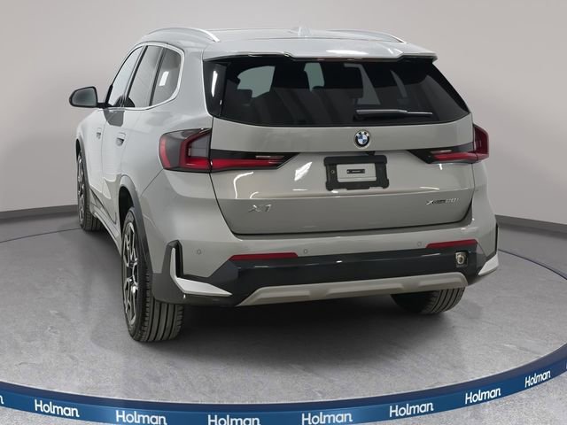 Certified 2025 BMW X1 xDrive28i w/ Convenience Package image 7