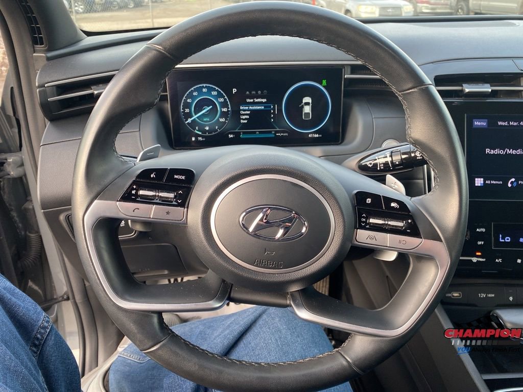 Used 2022 Hyundai Santa Cruz SEL Premium image 18