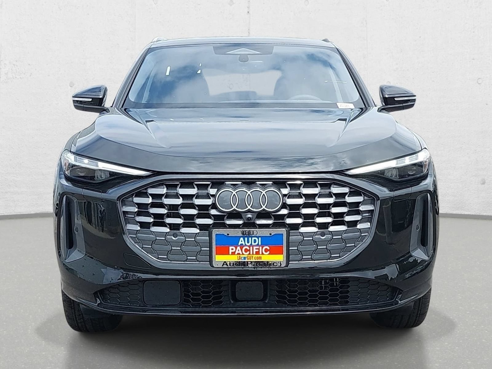 New 2026 Audi Q5 Premium Plus AWD/4WD image 2