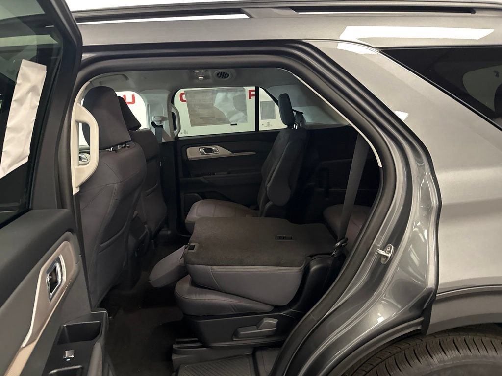 New 2026 Ford Explorer Active AWD/4WD image 26