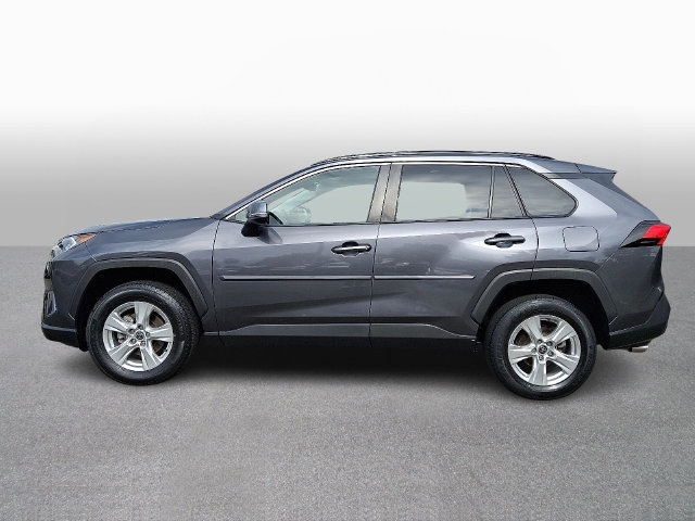 Used 2021 Toyota RAV4 XLE w/ Convenience Package AWD/4WD image 7
