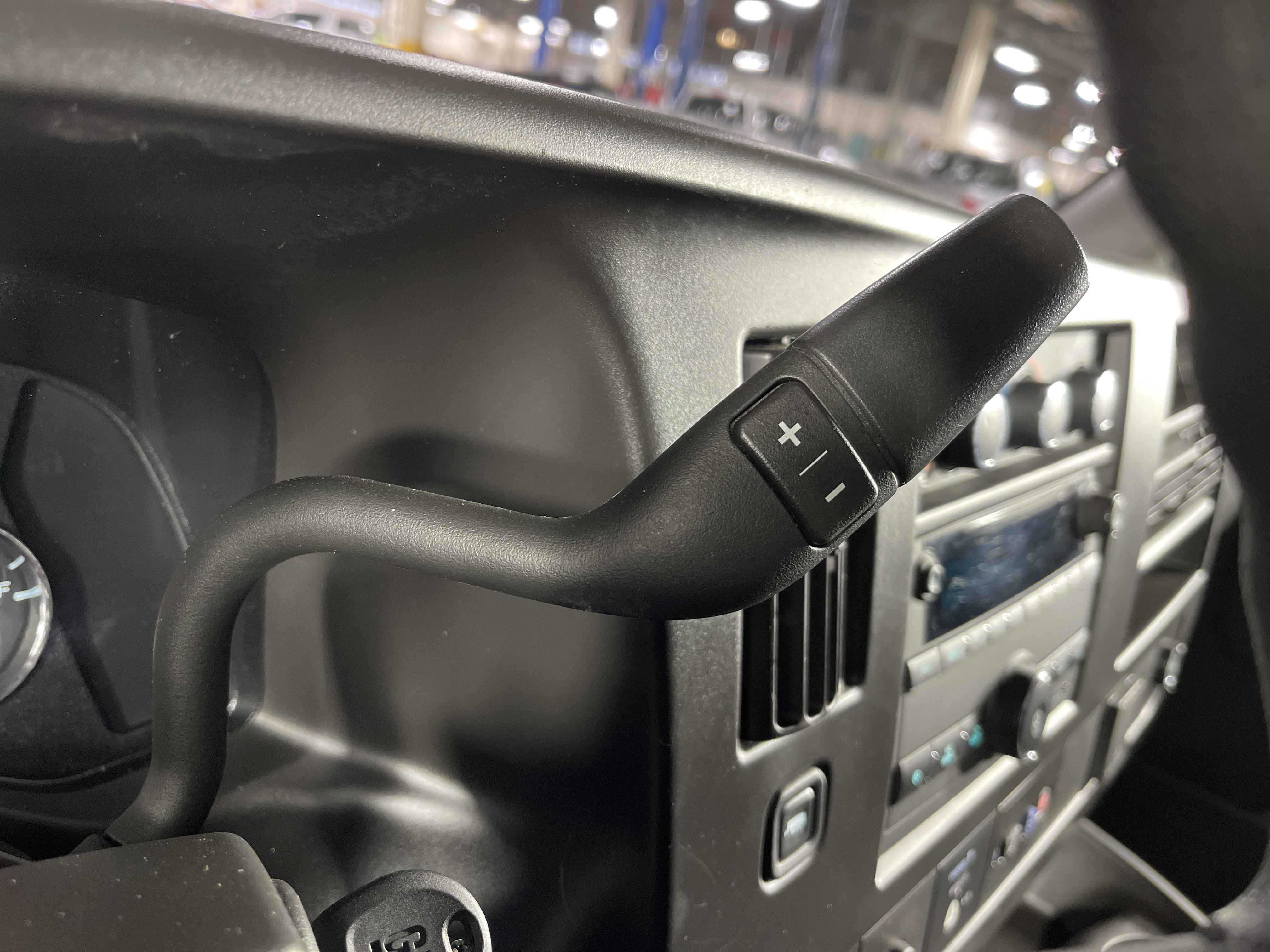 Used 2024 GMC Savana 2500 w/ Driver Convenience Package image 21