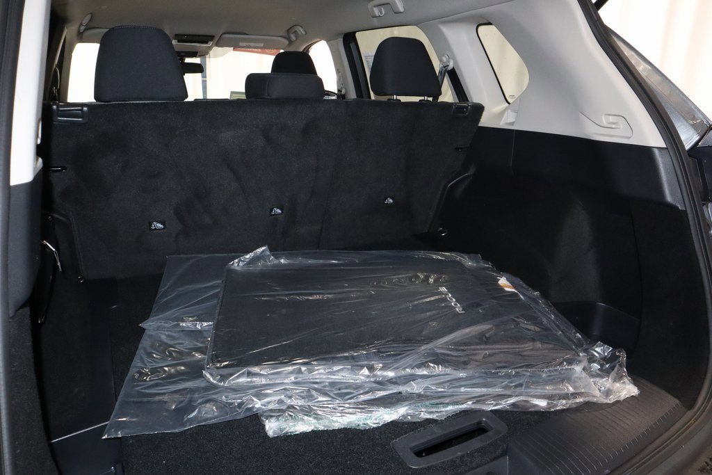 Certified 2023 Nissan Rogue SV image 20